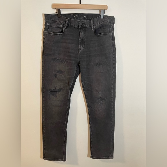 Old Navy Other - Old Navy Slim Built in Flex Black/Dark Gray Distressed Denim Jeans Size 36x32